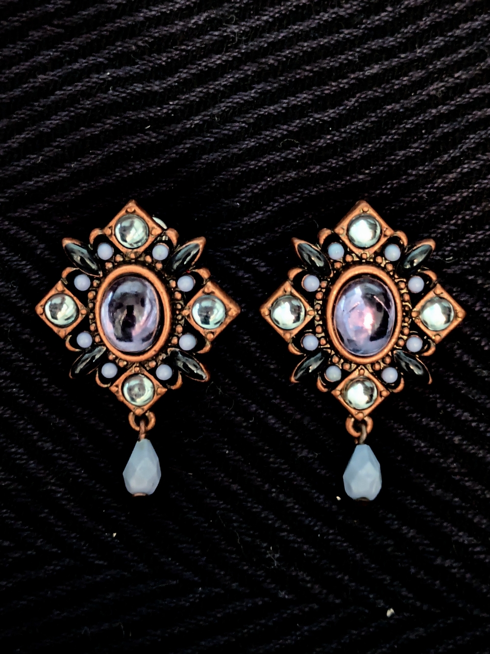 Vintage Avon Tonal Blue Cabochon Drop Pierced Earrings